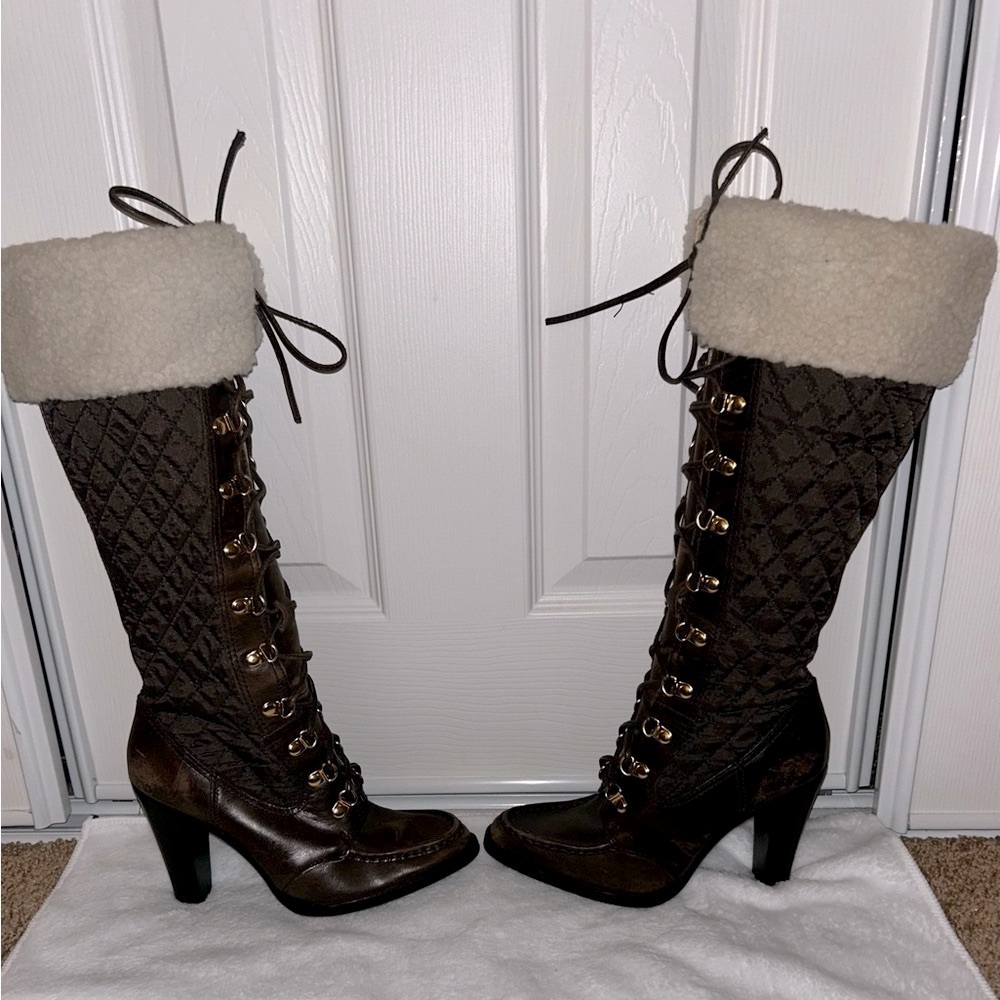 Michael kors winter lace up  leather quilted boots with fur. Size 7 , brown - Picture 8 of 15